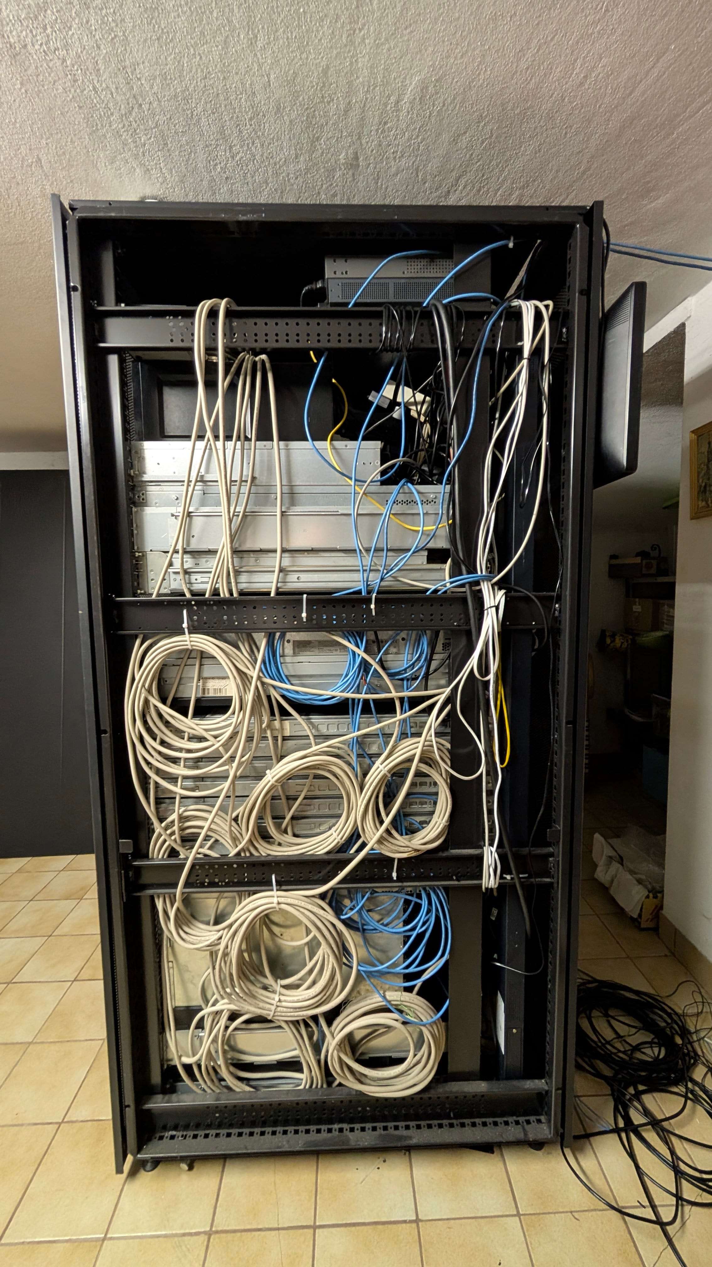 Serverrack rechte Seite